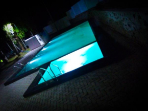 GBC Country House